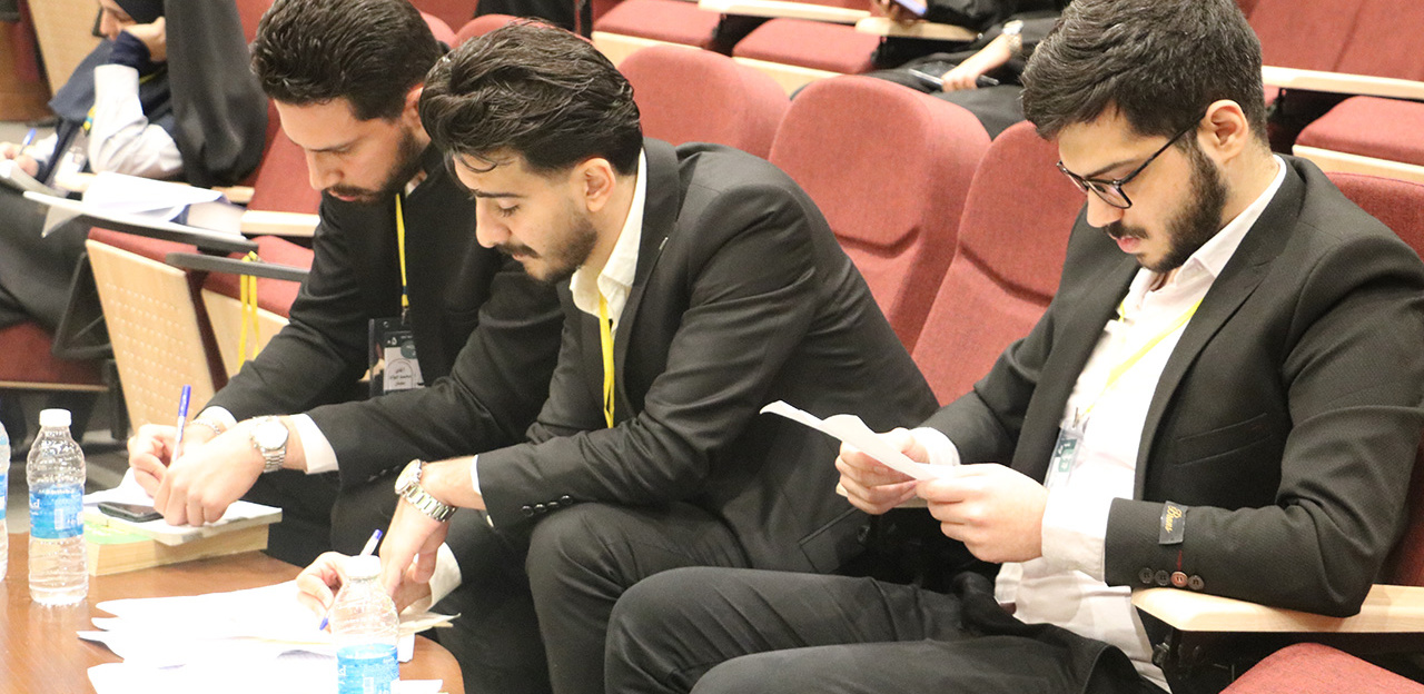 برگزاری موت کورت، انجمن علمی حقوق