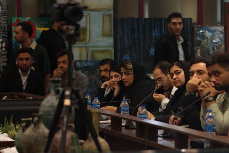 حضور و سخنرانی نماینده دانشگاه دامغان در جمع دبیران انجمن‌های علمی سراسر کشور